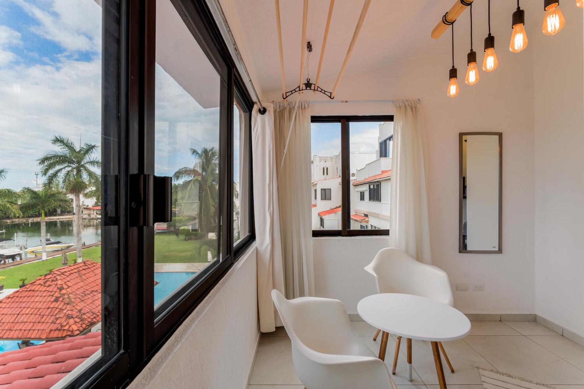 Chic Lagoon Front Villa By Casa Paraiso 칸쿤 외부 사진