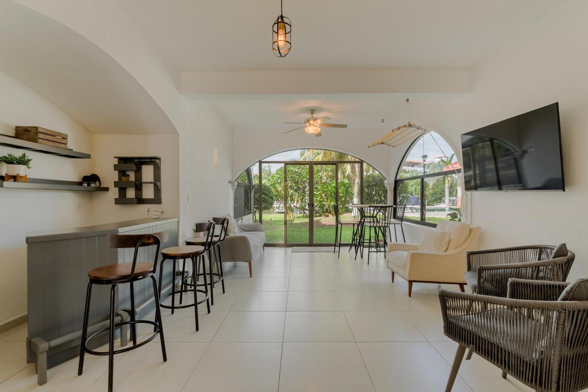 Chic Lagoon Front Villa By Casa Paraiso 칸쿤 외부 사진